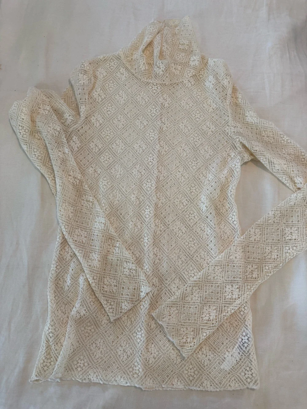 Free People Cream Lace Turtleneck Long Sleeve Top Sheer EUC 1399